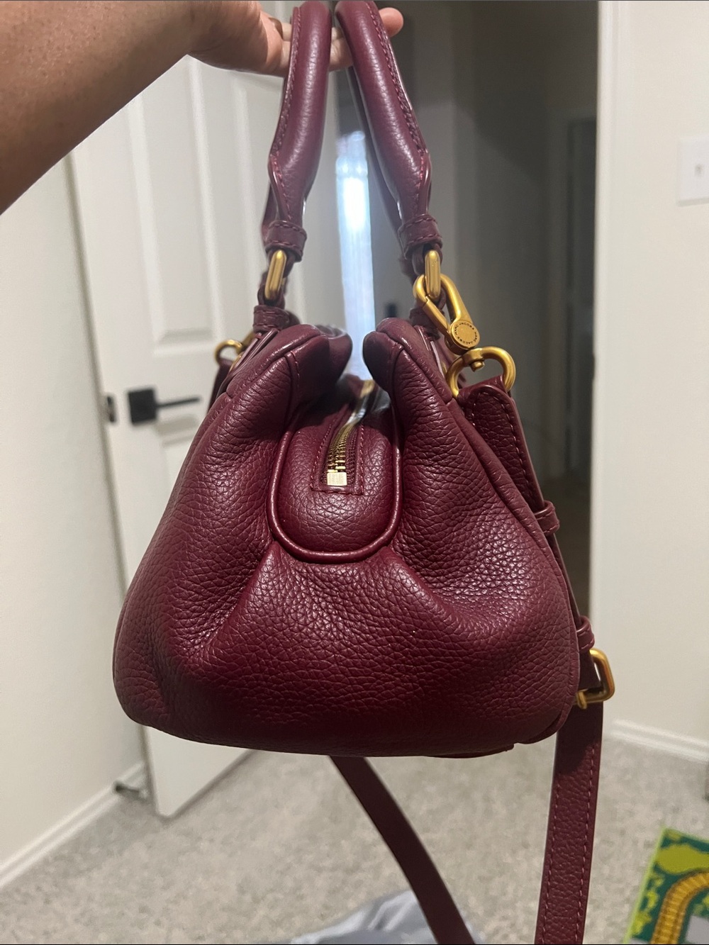 ‼️LIMITED TIME SALE‼️
Marc Jacobs Baby Groovee Bag Re Edition  - Cherry - Picture 5 of 10
